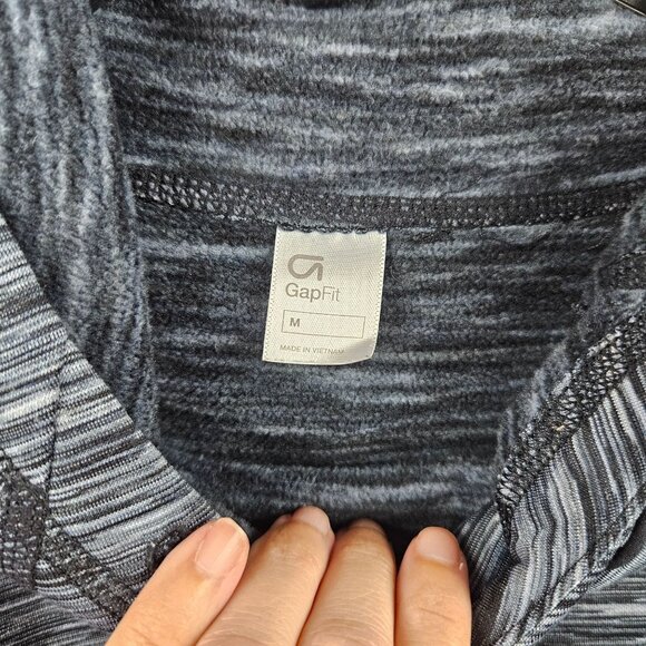 GAP Fit Orbit Fleece Hooded Sweatshirt High Neck Dark Gray Size M Reflective - Picture 3 of 4